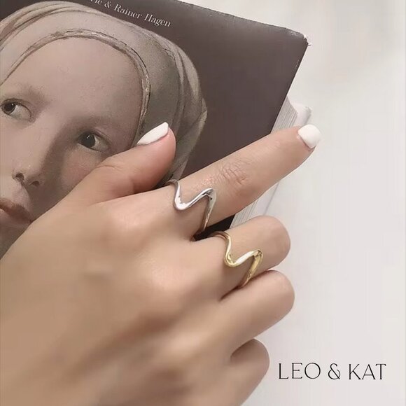 Wavy Adjustable Ring in Gold & Silver. 925 Sterling Silver. #1099 - Picture 4 of 6